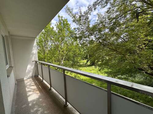Foto - Wohnung zum Mieten in Halle (Saale) 329,00 € 50 m²