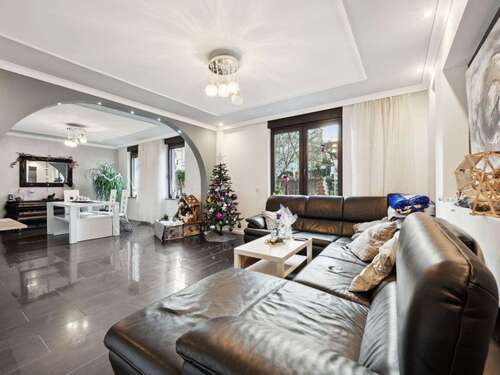 Foto - Haus zum Kaufen in Remscheid 379.000,00 € 220 m²
