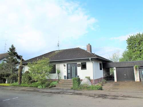Foto - Haus zum Mieten in Burgrieden 1.350,00 € 145 m²
