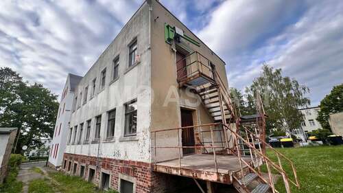 Foto - Halle in Limbach-Oberfrohna 200,00 € 300 m²