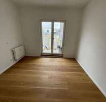 Wohnung zum Mieten in Berlin 1.690,66 € 67.04 m²