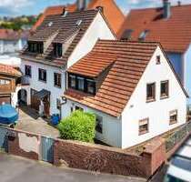 Haus zum Kaufen in Würzburg Versbach 395.000,00 € 190 m² - Würzburg / Versbach