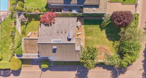 Foto - Haus zum Kaufen in Sankt Ingbert 680.000,00 € 182 m²