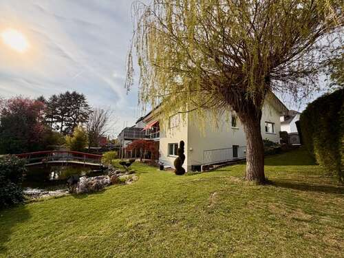 Foto - Haus zum Kaufen in Usingen 1.295.000,00 € 322 m²