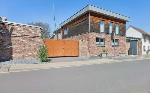 Foto - Haus zum Kaufen in Grevenbroich-Orken 1.320.000,00 € 280 m²