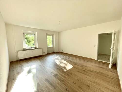 Foto - Wohnung zum Mieten in Wolfen 281,60 € 35.2 m²