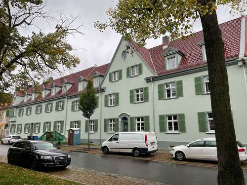 Foto - Wohnung zum Mieten in Leuna 1.050,00 € 116 m²