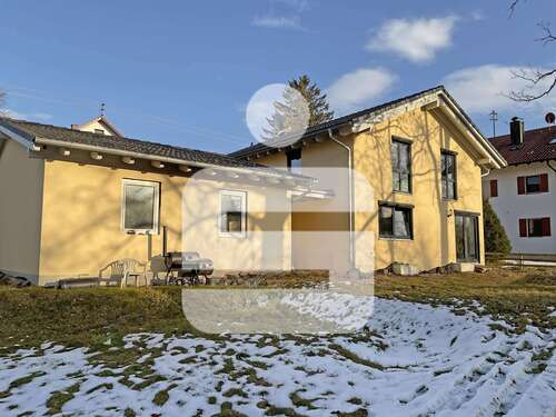 Foto - Haus zum Kaufen in Lamerdingen 675.000,00 € 152 m²