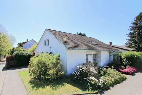 Foto - Haus zum Kaufen in Rheinstetten 625.000,00 € 158.24 m²