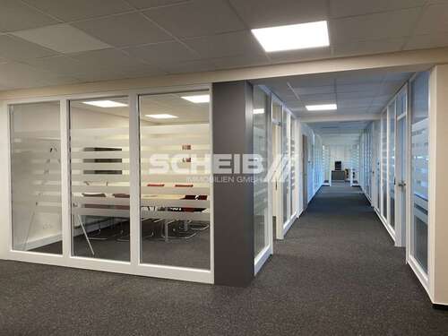 Foto - Büro in Schillingsfürst 1.667,25 € 256.5 m²