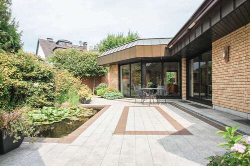 Foto - Haus zum Kaufen in Erkrath 759.000,00 € 185 m²
