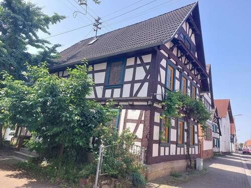 Foto - Haus zum Kaufen in Kandel 275.000,00 € 168 m²