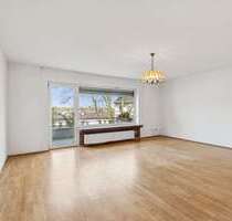 Wohnung zum Kaufen in Essen 160.000,00 € 87 m²