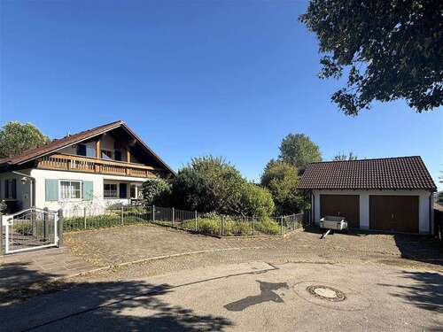 Foto - Haus zum Kaufen in Tussenhausen 630.000,00 € 162.69 m²