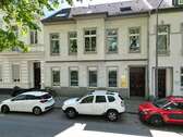 Wohnung zum Kaufen in Krefeld 270.000,00 € 157 m²