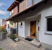 Haus zum Kaufen in Adelsdorf 335.000,00 € 91.23 m²
