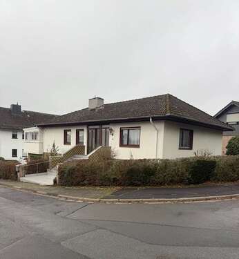 Foto - Haus zum Kaufen in Usingen OT 380.000,00 € 167 m²