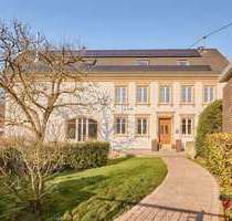 Haus zum Kaufen in Nonnweiler Kastel 890.000,00 € 350 m² - Nonnweiler / Kastel