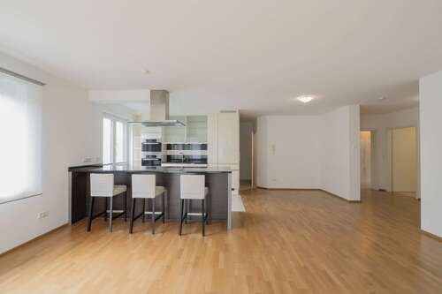 Foto - Wohnung zum Mieten in Heilbronn 1.930,00 € 145.86 m²