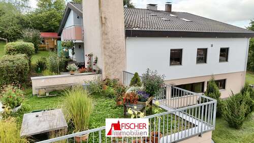 Foto - Haus zum Kaufen in Hohenstein-Ödenwaldstetten 419.000,00 € 286.35 m²