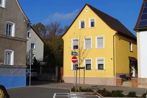 Foto - Haus zum Kaufen in Dietenhofen 199.000,00 € 133 m²