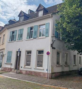 Foto - Haus zum Kaufen in Baden-Baden 498.000,00 € 215 m²
