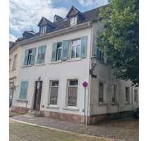 Haus zum Kaufen in Baden-Baden 498.000,00 € 215 m²