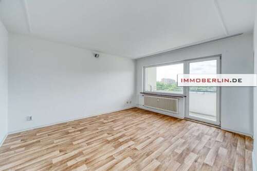 Foto - Wohnung zum Kaufen in Berlin Staaken 149.000,00 € 29 m²