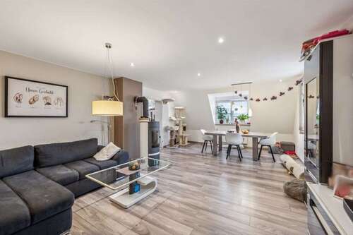 Foto - Haus zum Kaufen in Pleinfeld 479.000,00 € 223 m²