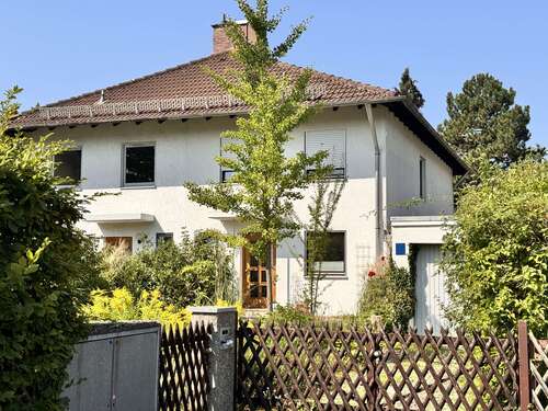 Foto - Haus zum Kaufen in München 1.350.000,00 € 144.45 m²