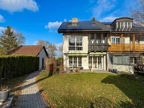 Foto - Haus zum Mieten in Weißenfeld 2.790,00 € 160 m²