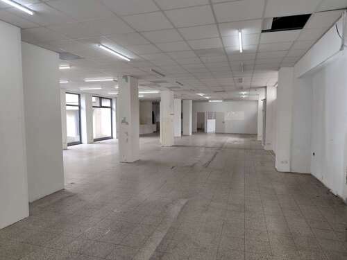 Foto - Einzelhandel in Berlin 3.500,00 € 310 m²