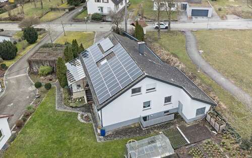 Foto - Haus zum Kaufen in Dietingen 497.000,00 € 232 m²