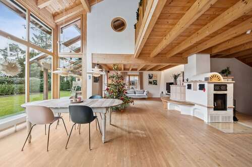 Foto - Haus zum Mieten in Oberhaching 4.990,00 € 254 m²