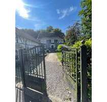 Haus zum Kaufen in Reichshof Denklingen 348.000,00 € 260 m²