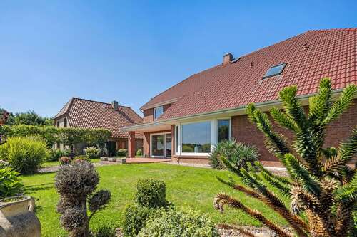 Foto - Haus zum Kaufen in Seelze-Almhorst 595.000,00 € 265 m²