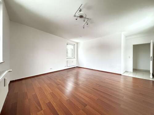 Foto - Wohnung zum Mieten in Schwerin 470,00 € 70.53 m²