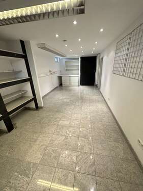 Foto - Büro in Marburg 350,00 € 30 m² - 350,00 EUR Kaltmiete, ca.  30,00 m²