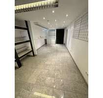 Büro in Marburg 350,00 € 30 m² - 350,00 EUR Kaltmiete, ca.  30,00 m² in Marburg (PLZ: 35039)