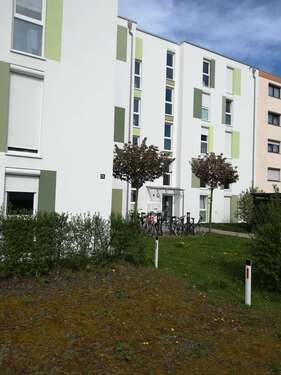 Foto - Wohnung zum Mieten in Ainring 990,00 € 82.05 m²