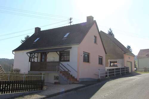 Foto - Haus zum Kaufen in Eckersweiler 119.000,00 € 120 m²