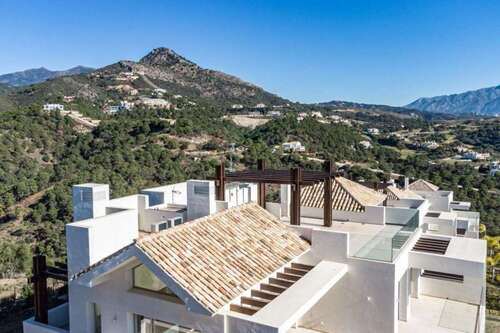 Foto - Wohnung zum Kaufen in Benahavis 1.115.000,00 € 256 m²