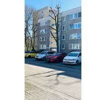 Wohnung zum Kaufen in Freiburg im Breisgau 270.000,00 € 93 m²