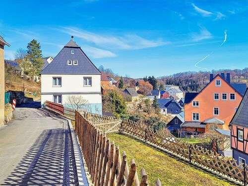 Foto - Haus zum Kaufen in Grünhainichen 54.999,00 € 172 m²