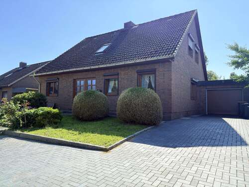 Foto - Haus zum Kaufen in Hitzhusen 320.000,00 € 166 m²