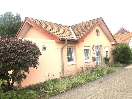 Foto - Haus zum Kaufen in Sarstedt 399.990,00 € 120 m²