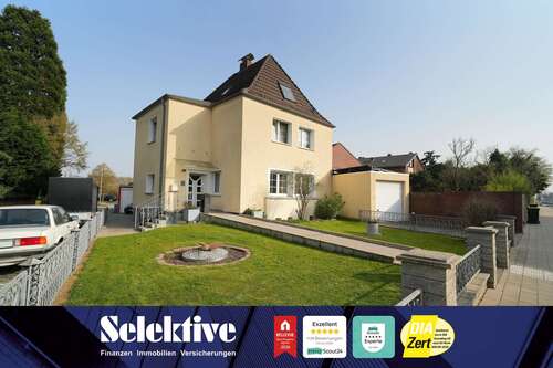 Foto - Haus zum Kaufen in Moers 649.000,00 € 212.78 m²