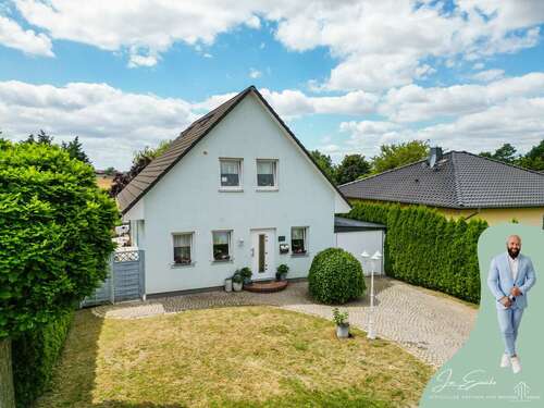 Foto - Haus zum Kaufen in Woltersdorf 355.000,00 € 121.95 m²