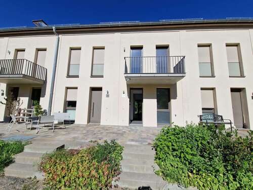 Foto - Haus zum Mieten in Stahnsdorf 1.950,00 € 143 m²