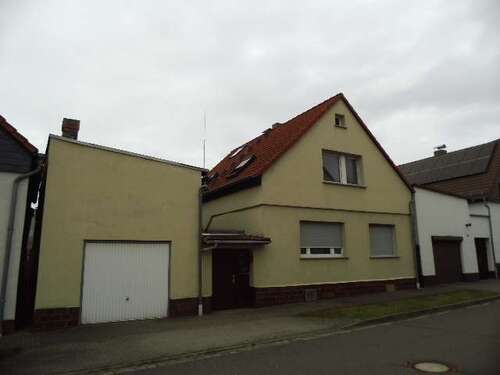 Foto - Haus zum Kaufen in Klostermansfeld 59.000,00 € 115 m²